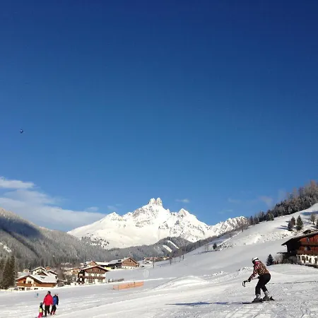 Haus Waldrast Pensión